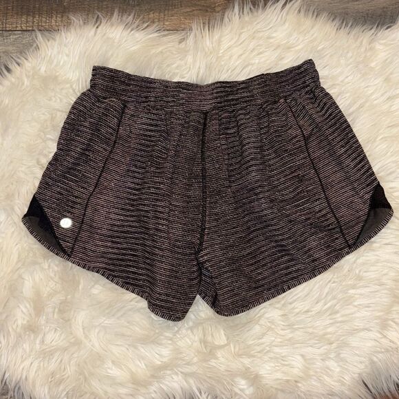 Lululemon Athletica x Peleton Limitless 4 Hotty Hot Shorts - Picture 8 of 10